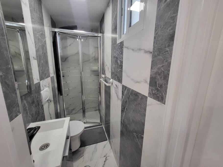 Las Canteras New 2 Bedrooms Flat At The Beach Parking Optional Λας Πάλμας ντε Γκραν Κανάρια Εξωτερικό φωτογραφία