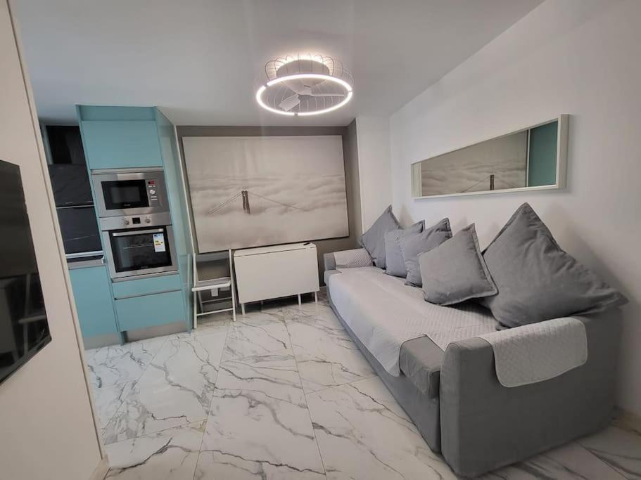 Las Canteras New 2 Bedrooms Flat At The Beach Parking Optional Λας Πάλμας ντε Γκραν Κανάρια Εξωτερικό φωτογραφία
