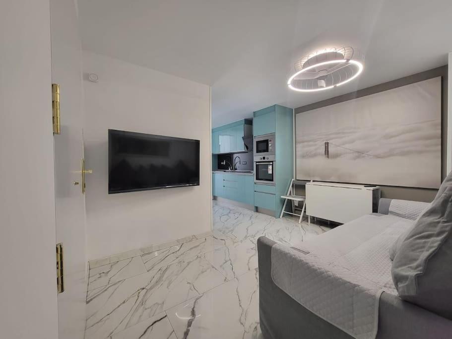 Las Canteras New 2 Bedrooms Flat At The Beach Parking Optional Λας Πάλμας ντε Γκραν Κανάρια Εξωτερικό φωτογραφία